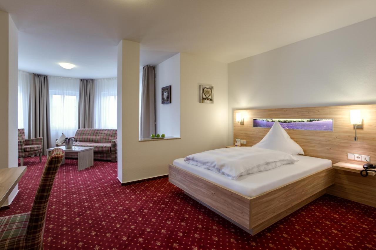 Edelfinger Hof Hotel Bad Mergentheim Exterior photo